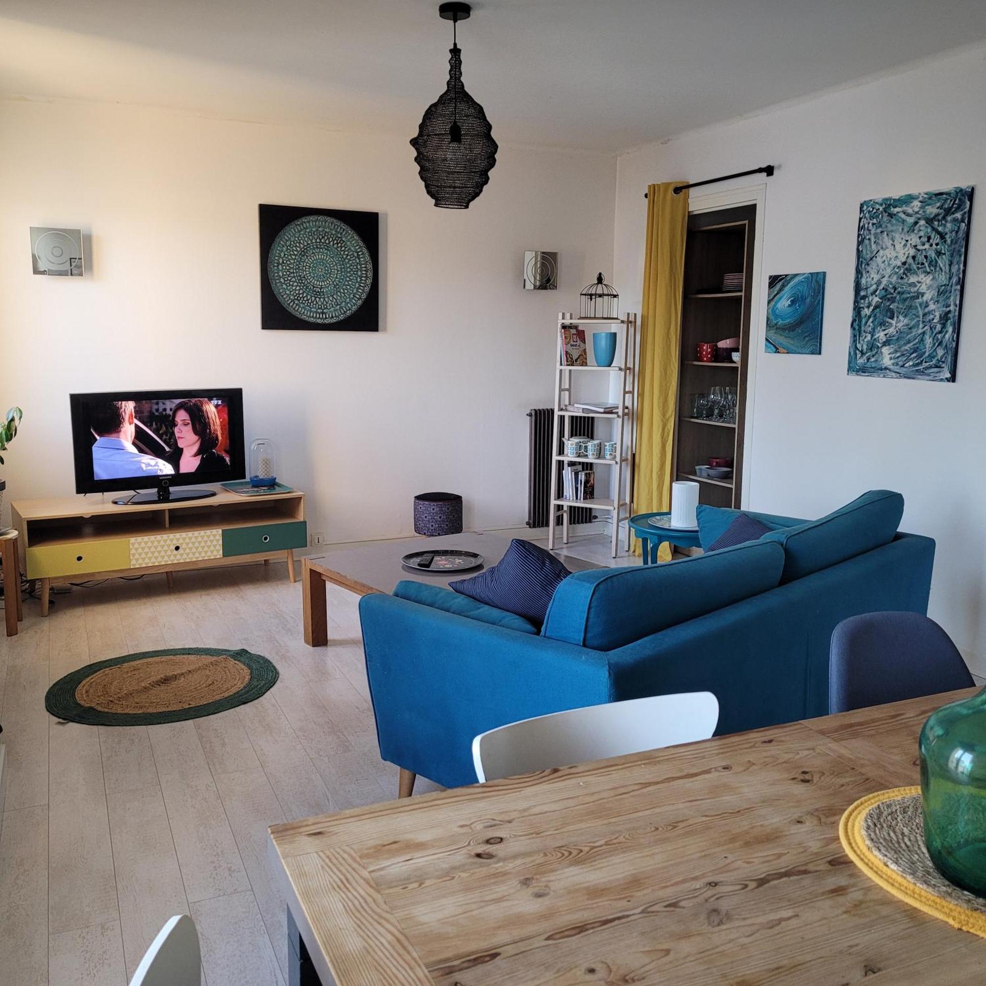 Charmant Appartement A Deux Pas Du Centre Historique Quimper Room photo